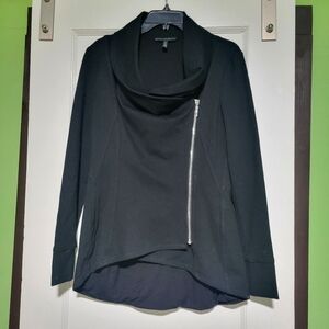 White House Black Market Sz 8 Formal Black Top